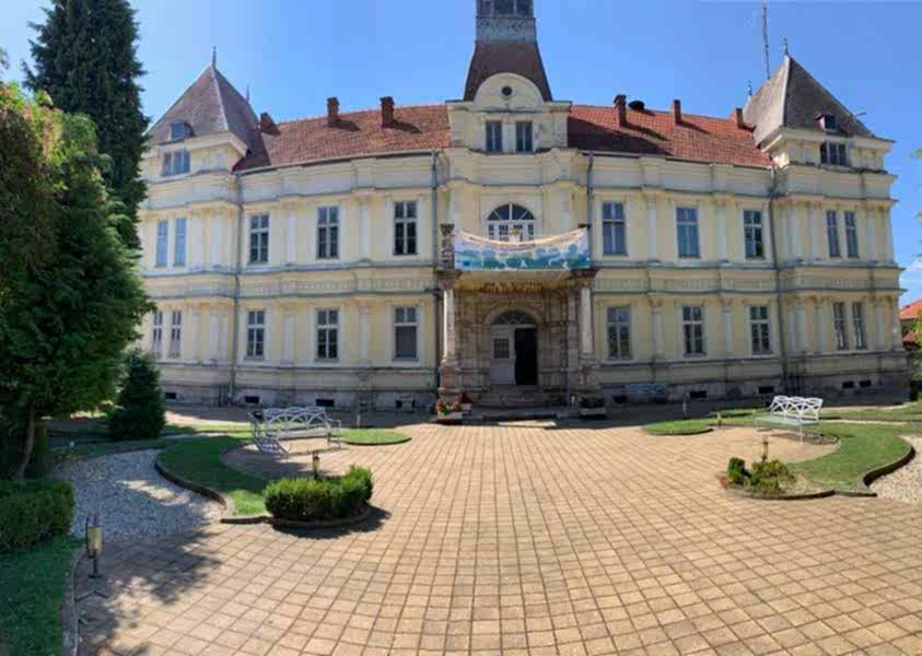 Uçaklı Büyük Balkan Turu