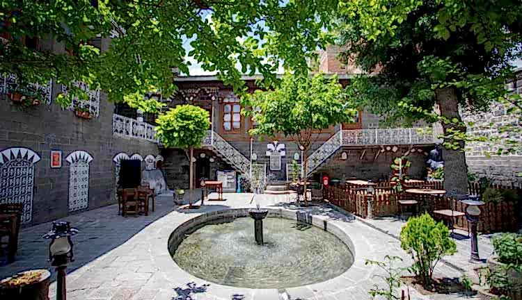 Uçaklı Tarihte Yolculuk Gap Mezopotamya Turu (3 Gece Otel Konaklamalı)