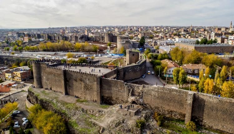 Uçaklı Tarihte Yolculuk Gap Mezopotamya Turu (3 Gece Otel Konaklamalı)