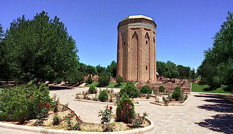 Uçaklı Kafkas Üçgeni Doğu Ekspresi Van Nahçıvan Kars Turu ( Uçakla Gidiş Dönüş )