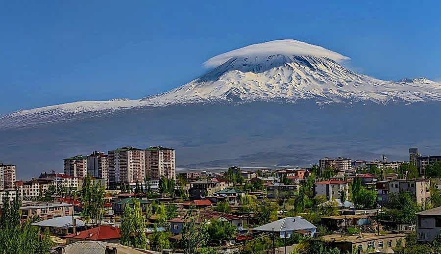 Uçaklı Kafkas Üçgeni Doğu Ekspresi Van Nahçıvan Kars Turu ( Uçakla Gidiş Dönüş )