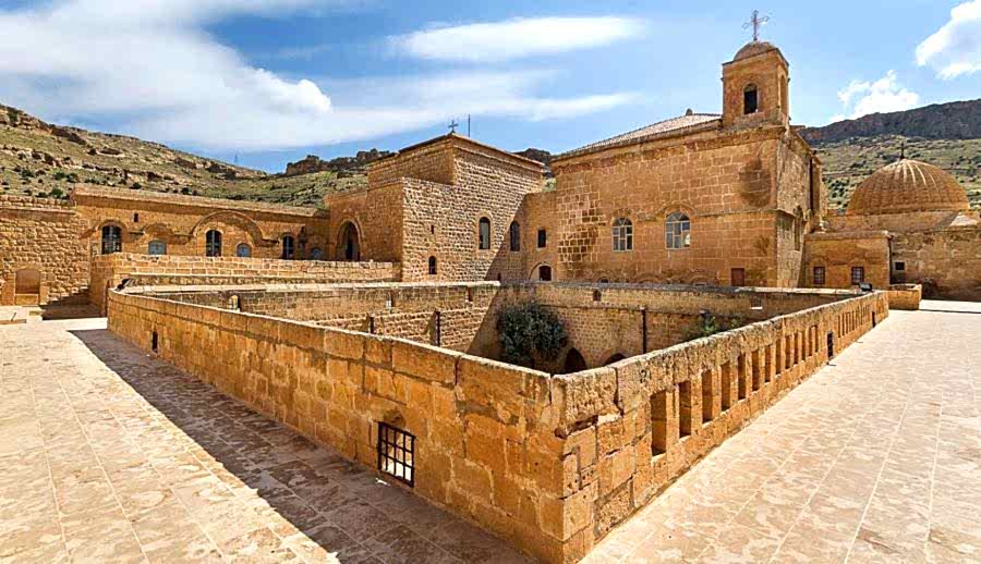 Uçaklı Dolu Dolu Bir Uçtan Bir Uca Sınırlarda Gap Doğu Anadolu Ve Nahçıvan Turu (6 Gece Otel Konaklamalı)