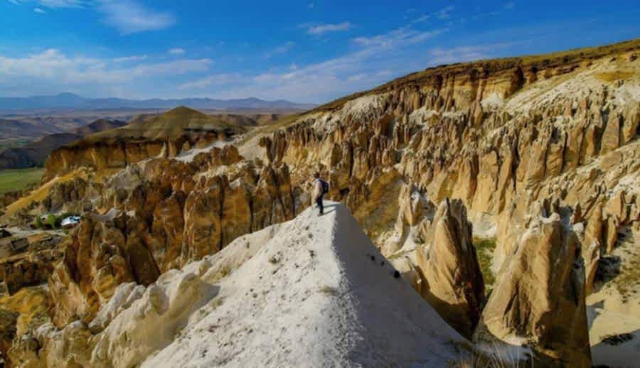 Uçaklı Dolu Dolu Bir Uçtan Bir Uca Sınırlarda Gap Doğu Anadolu Ve Nahçıvan Turu (6 Gece Otel Konaklamalı)