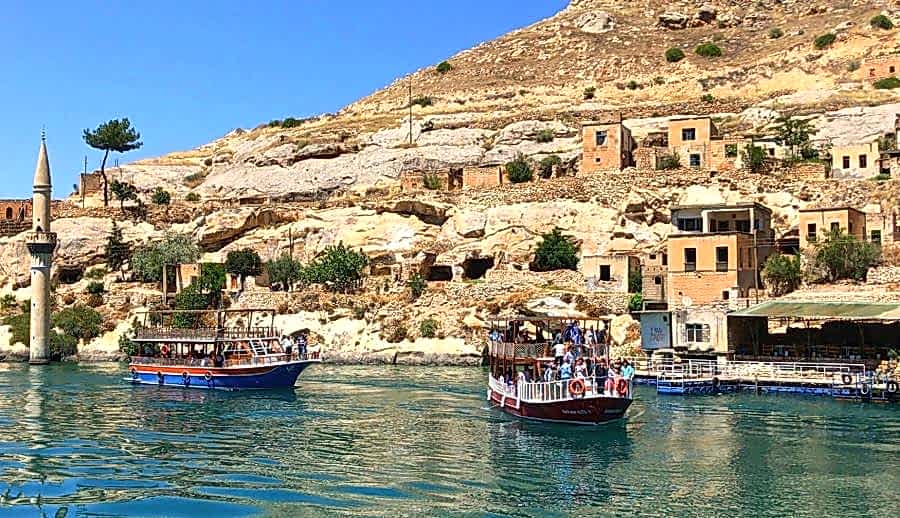 Uçaklı Dolu Dolu Bir Uçtan Bir Uca Sınırlarda Gap Doğu Anadolu Ve Nahçıvan Turu (6 Gece Otel Konaklamalı)